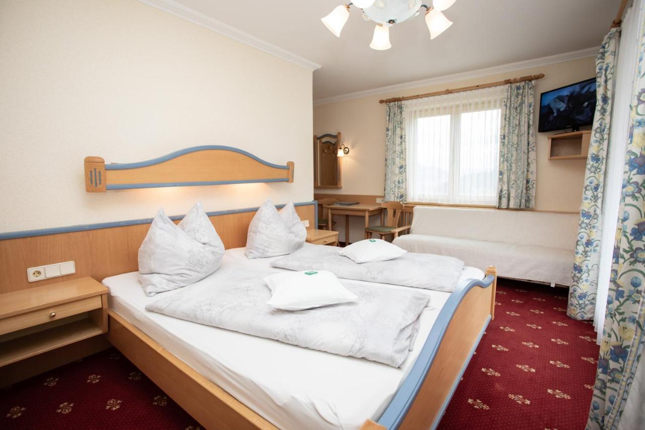 Rosspointnerhof Hotel Haus im Ennstal Bagian luar foto