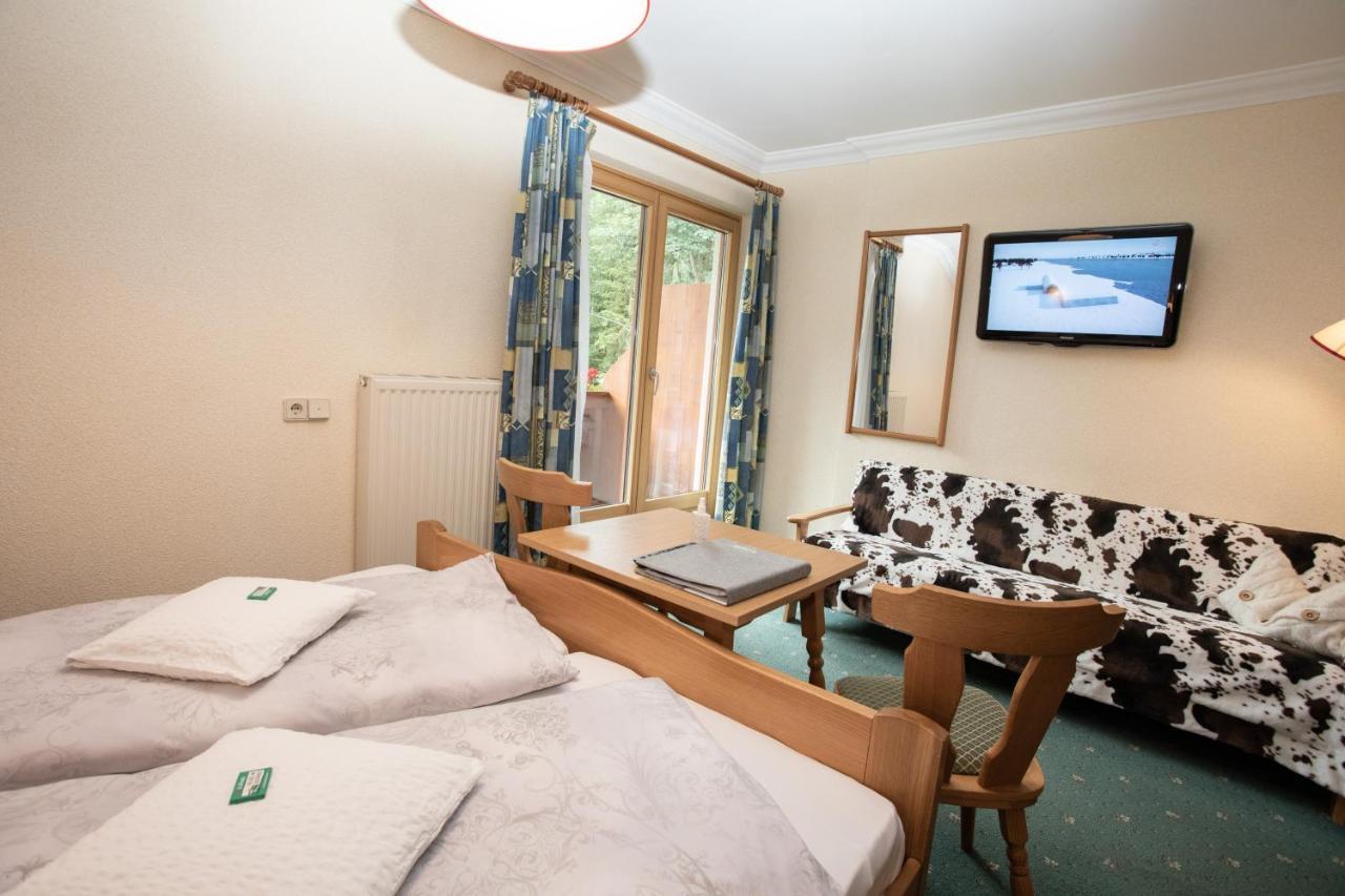 Rosspointnerhof Hotel Haus im Ennstal Bagian luar foto