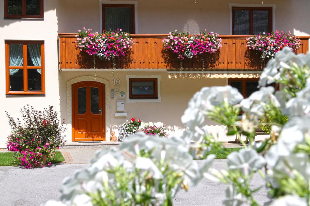 Rosspointnerhof Hotel Haus im Ennstal Bagian luar foto